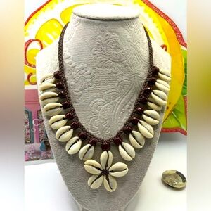 Vintage ~ Flower Cowrie Necklace
